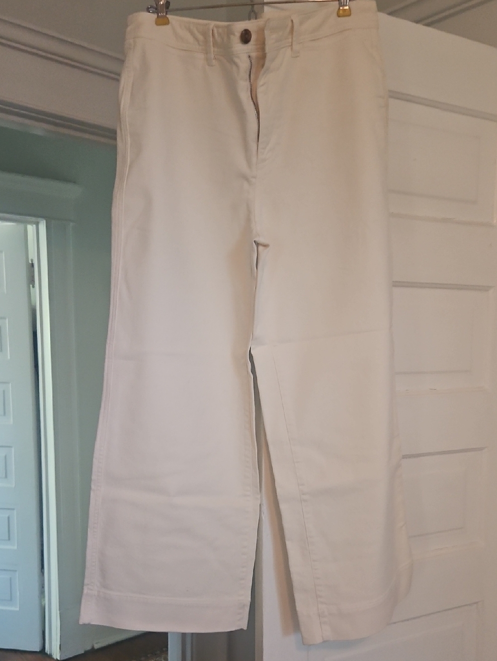 GAP Cream Wide-Leg Cropped Jeans